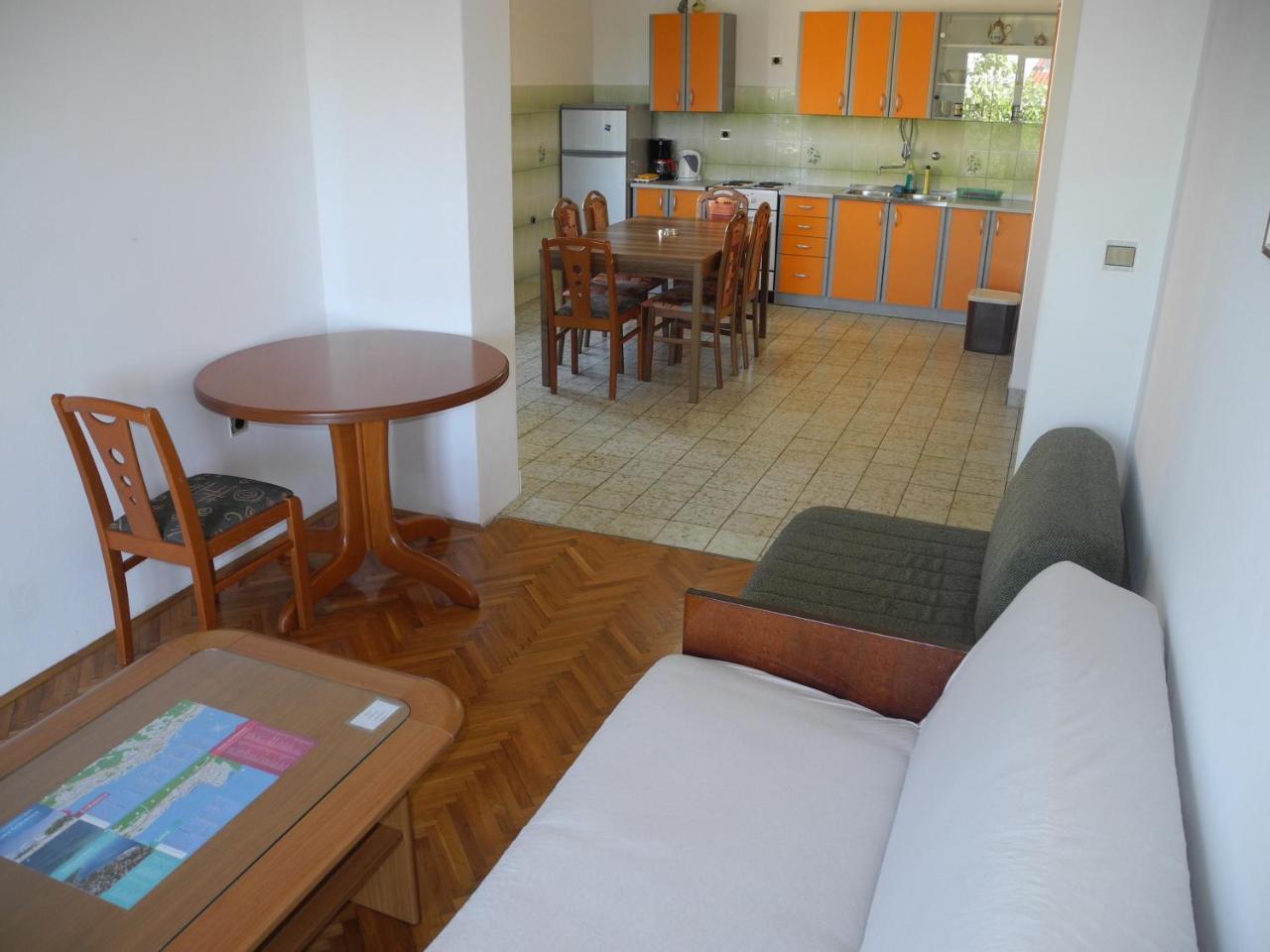 Apartment Vucko 6 Pax Crikvenica Exterior foto